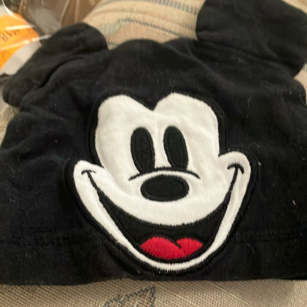 FINAL MARKDOWN Infant Mickey hat